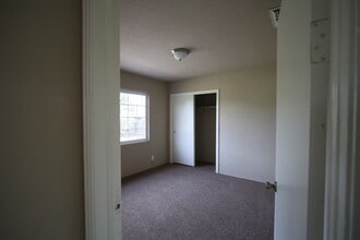1468 N Geraldine Way in Fresno, CA - Building Photo - Building Photo