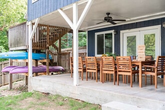 38 Swanage Dr in Bella Vista, AR - Building Photo - Building Photo