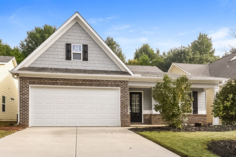 131 Renford Rd in Ball Ground, GA - Building Photo