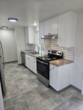 2605 Carbona St in Eugene, OR - Building Photo - Building Photo