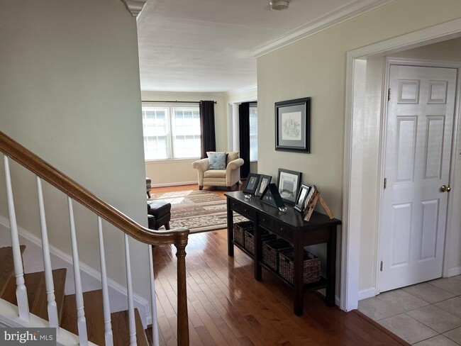 2505 Rocky Branch Rd in Vienna, VA - Building Photo - Building Photo