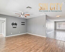 4566 Inland Ct in Las Vegas, NV - Building Photo - Building Photo