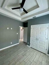 7 Sunset W St in Alton, TX - Building Photo - Building Photo