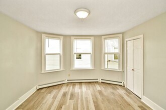 180 Westville St in Boston, MA - Building Photo - Building Photo