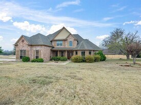 4470 Shiloh Rd in Midlothian, TX - Building Photo
