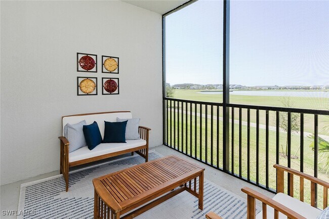 5651 Double Eagle Cir in Ave Maria, FL - Foto de edificio - Building Photo