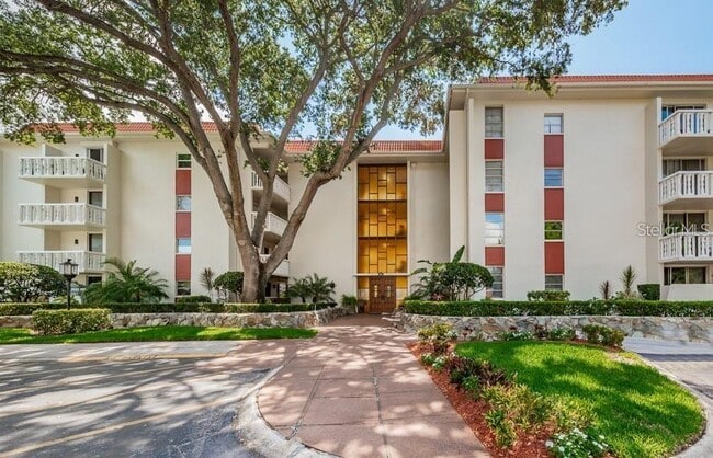 property at 2650 Pearce Dr