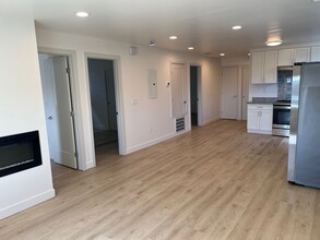 16770 Rolando Ave in San Leandro, CA - Building Photo - Building Photo