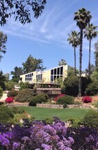 1824 Shadow Knolls Pl, Unit ADU behind Mansion in El Cajon, CA - Building Photo - Building Photo