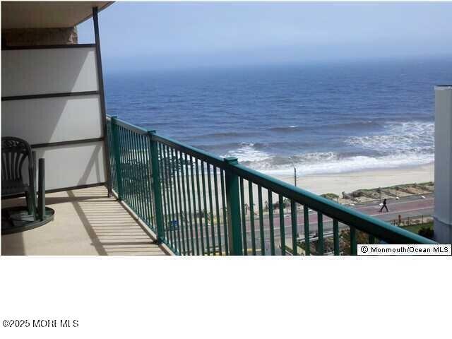 480 Ocean Ave in Long Branch, NJ - Building Photo