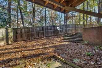 100 Sequoia Dr in Eatonton, GA - Building Photo - Building Photo