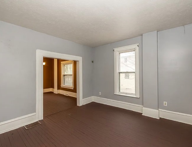 12310 Watterson Ave in Cleveland, OH - Building Photo - Building Photo