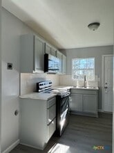 1306 White Ave in Killeen, TX - Building Photo - Building Photo