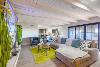 5551 Churchward St in San Diego, CA - Building Photo - Building Photo