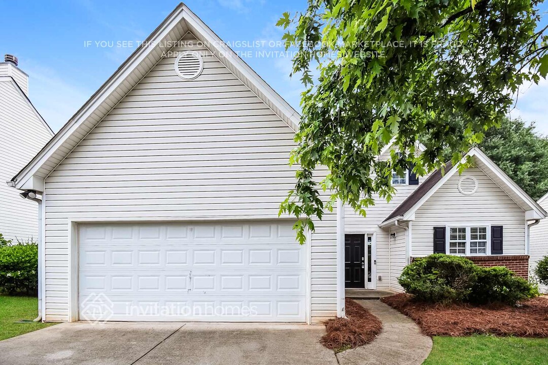 742 Sugar Oak Ln in Lawrenceville, GA - Building Photo