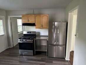 2124 Fenwick Dr in Dallas, TX - Building Photo - Building Photo