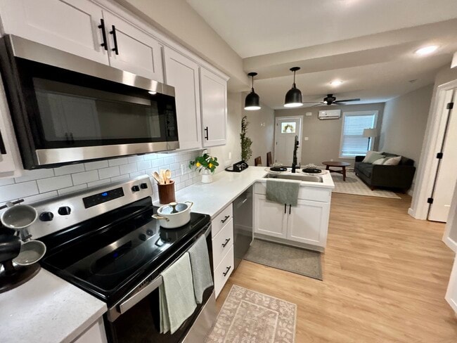 120 Sierra Cir, Unit 110B Sierra Cir