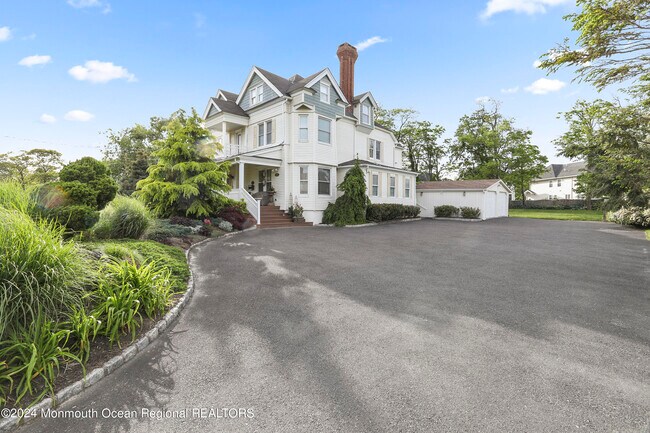 129 Franklin Ave in Long Branch, NJ - Building Photo - Building Photo