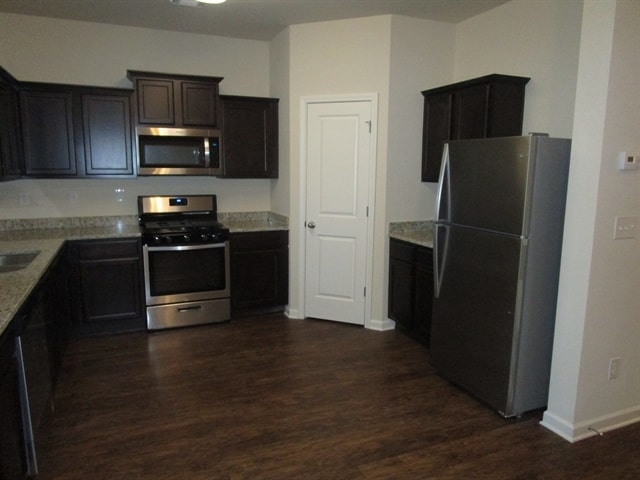 4025 Clay Ct SE in Conyers, GA - Building Photo - Building Photo