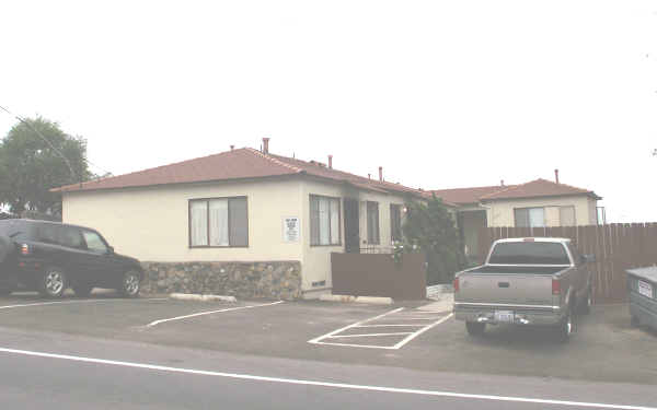 7537 High St in La Mesa, CA - Building Photo - Building Photo