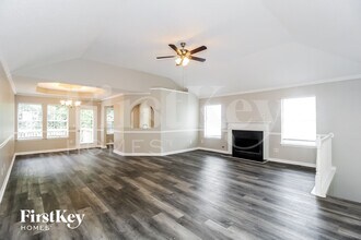 4325 Stonecrest Dr in Austell, GA - Building Photo - Building Photo