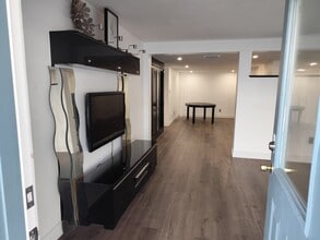 320 Lakeview St, Unit 116 in Orlando, FL - Building Photo - Building Photo