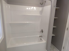 308 3rd Ave in Big Stone City, SD - Foto de edificio - Building Photo