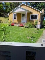 44 W. Washington St in Westover, WV - Building Photo