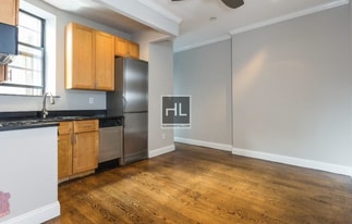 W 14TH ST. in New York, NY - Building Photo