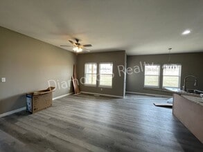 2122 N 26th St in Ozark, MO - Building Photo - Building Photo