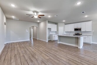 3305 Avenue J, Unit Apt 6 in Fort Worth, TX - Building Photo - Building Photo