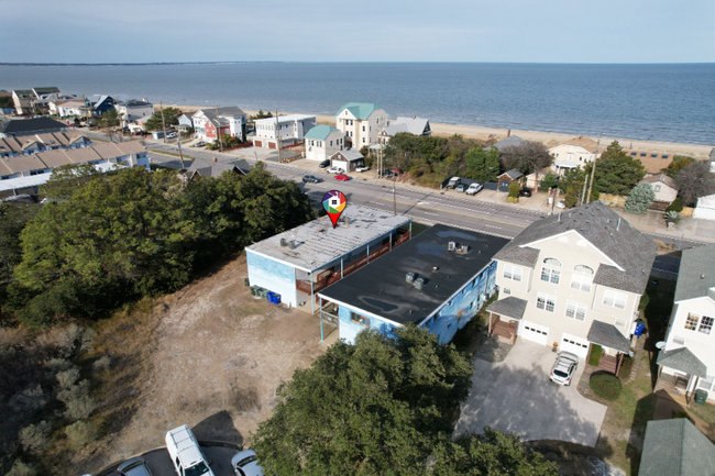 487 W Ocean View Ave-Unit -D in Norfolk, VA - Building Photo - Building Photo