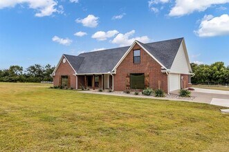 13114 US-69 in Bells, TX - Building Photo - Building Photo