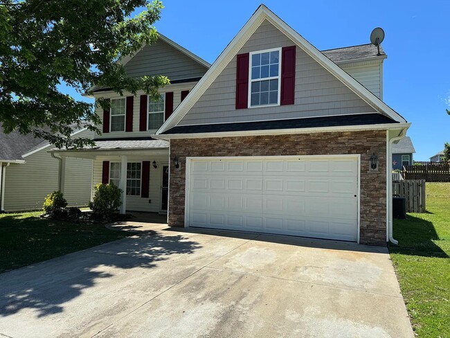 606 Fountain Brook Ln in Fountain Inn, SC - Building Photo - Building Photo