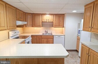 3521 Forest Ln-Unit -D-2 in Schwenksville, PA - Building Photo - Building Photo