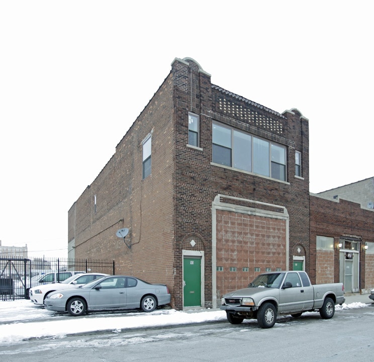 95-99 E Baltimore St in Detroit, MI - Building Photo