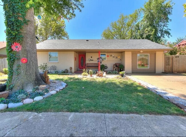 property at 1623 Chamblee Dr