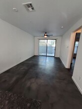 935 W Highland Ave-Unit -2 in Phoenix, AZ - Building Photo - Building Photo