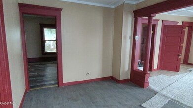75 Park St in Gloversville, NY - Building Photo - Building Photo