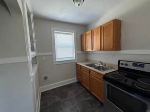 102 N First Ave in Evansville, IN - Building Photo - Building Photo