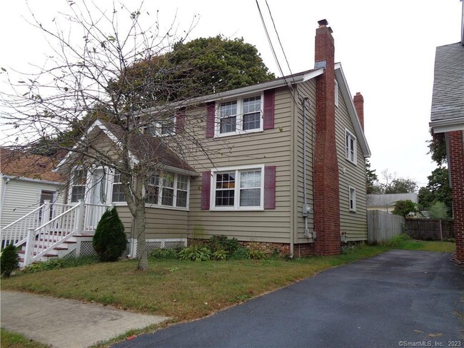 46 Hobson St in East Haven, CT - Building Photo - Building Photo