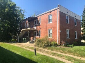 1343 Ida Ave, Unit D in Columbus, OH - Building Photo - Building Photo