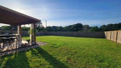 7301 Anna Rose Dr in Montgomery, AL - Building Photo - Building Photo