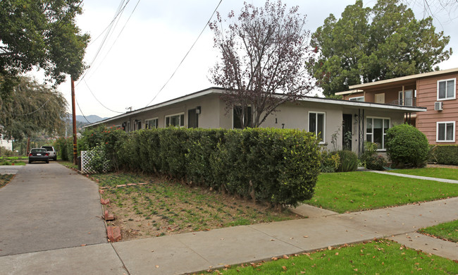 170 Monterey Rd in South Pasadena, CA - Foto de edificio - Building Photo