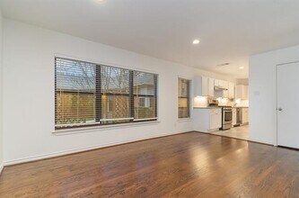 6433 Ravendale Ln in Dallas, TX - Building Photo - Building Photo