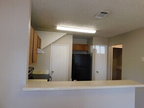 2223 Katy Ln in Georgetown, TX - Foto de edificio - Building Photo