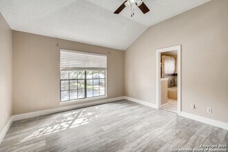 2809 Hidden Grove Ln in Schertz, TX - Building Photo - Building Photo