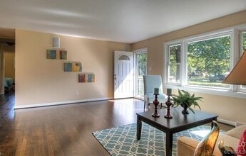11152 Thorncroft Dr in Glen Allen, VA - Building Photo - Building Photo