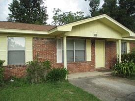 516 Parker St in Panama City, FL - Building Photo