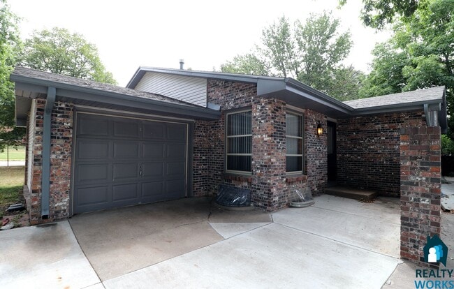 property at 4810 Ginny Ave